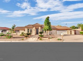 536 E Fairway Rd, Henderson, NV 89015