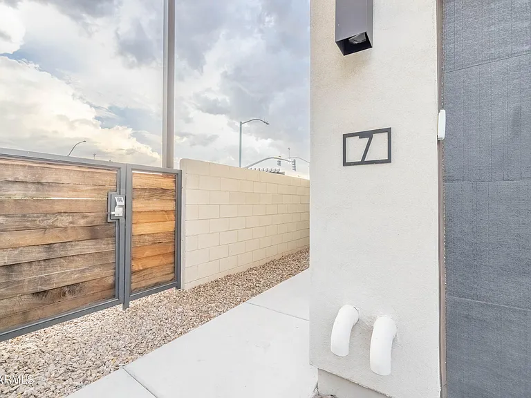 6850 E McDowell Rd #7 — Photo 3