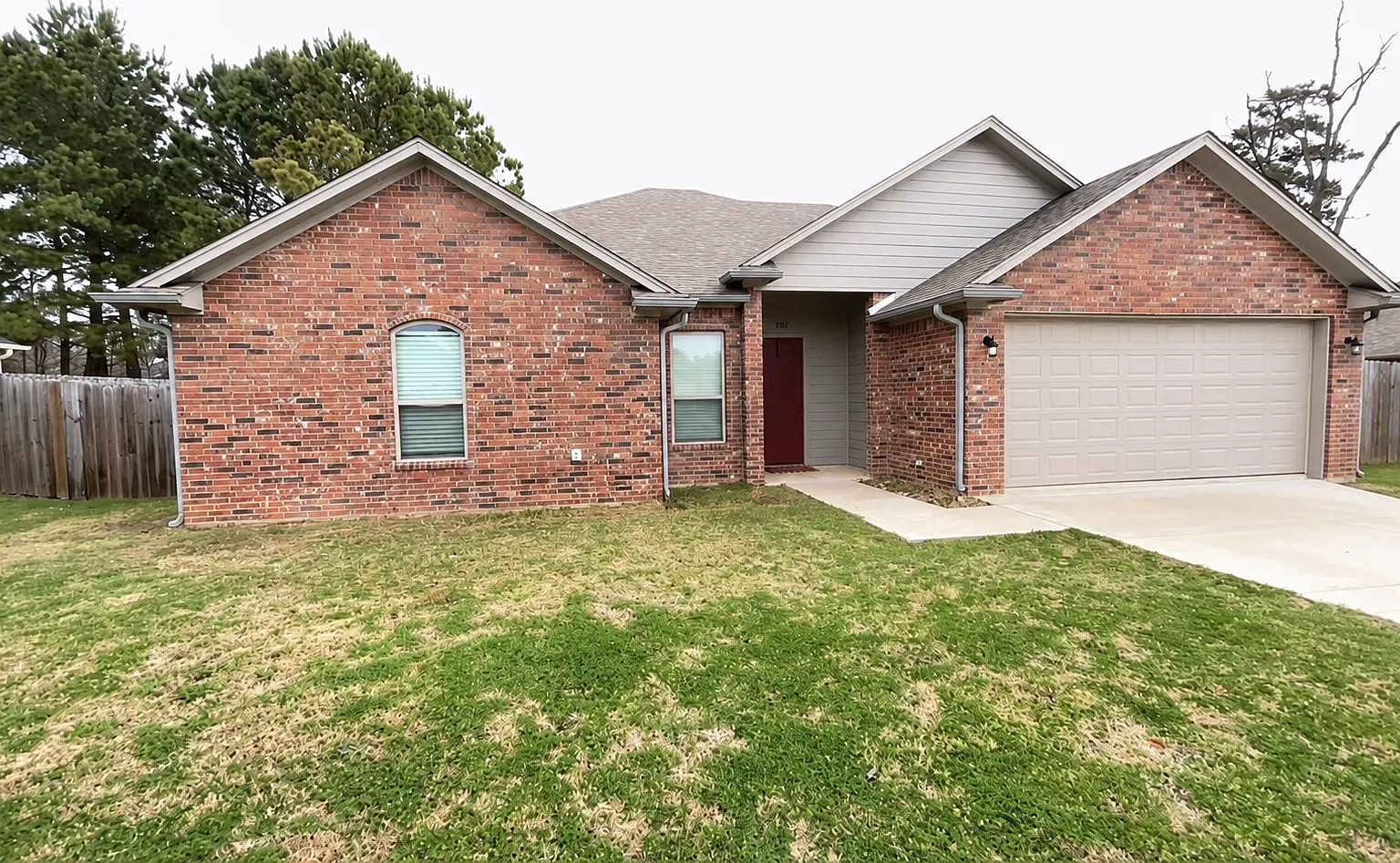 3 bed, 1800 sqft, $2,395 — Photo 1