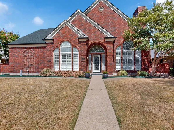 542 Clayton St, Grand Prairie, TX 75052