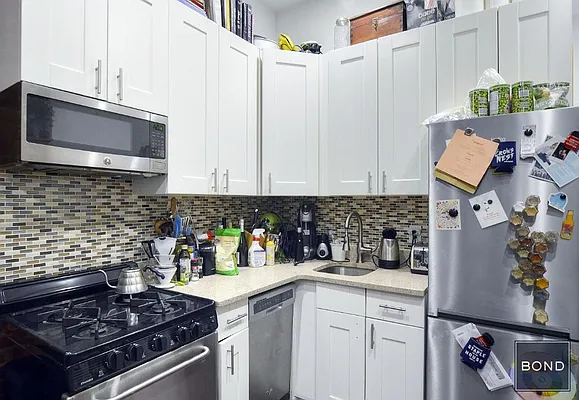 Rented by Bond New York | media 14