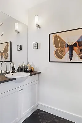 Sold by Corcoran | media 23