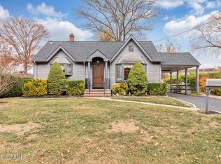 19 Linda Pl, Hazlet, NJ 07730