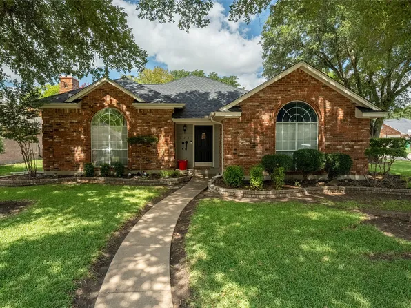 126 Driftwood Ln, Waxahachie, TX 75165