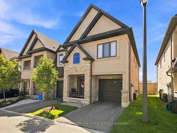 3rd image of 53 Sonoma Valley Cres