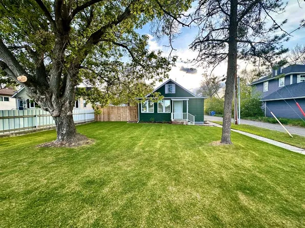 2108 E 15th St, Coaldale, AB T1M 1E4