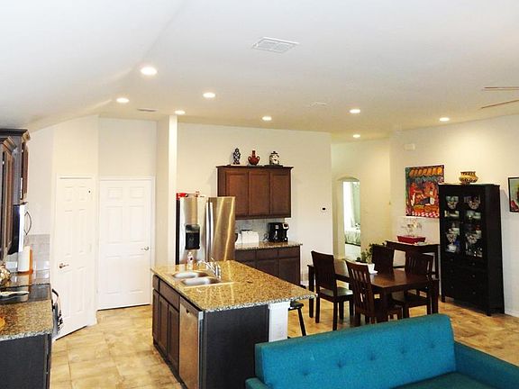 5th image of 4908 Sanger Circle Dr