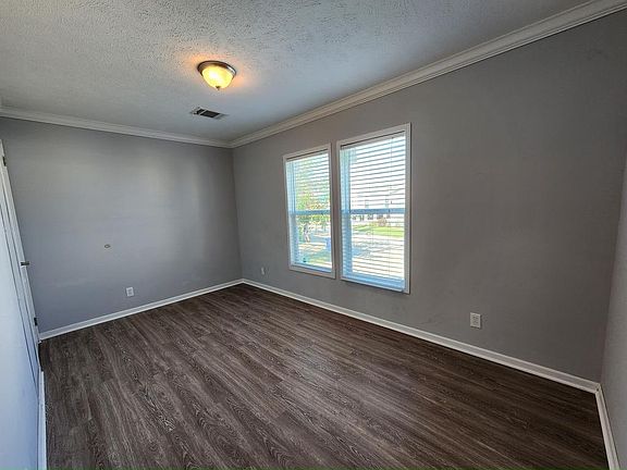 4th image of 544 Zebra Dr #544