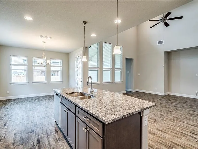 6513 Folsom Ave — Photo 5
