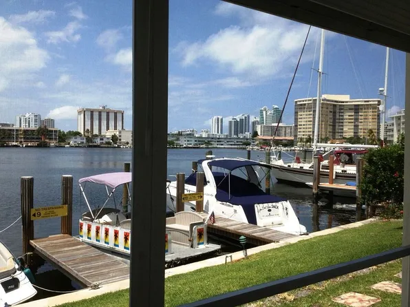 300 Golden Isles Dr APT 119, Hallandale, FL 33009