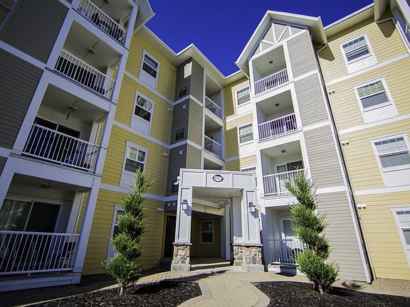 3rd image of 4013 Harbour Landing Dr #4623-615