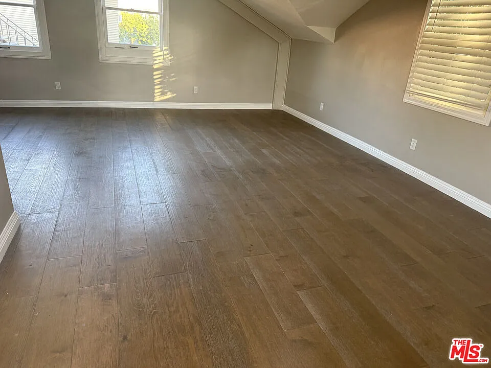 Studio, 1.0 bath, 500 sqft, $1,600 — Photo 3