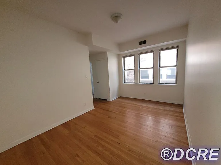 3400 W Cortland St #2 — Photo 5