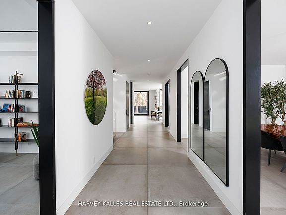 4th image of 5 Dewbourne Ave