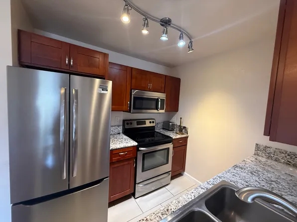(undisclosed Address), Kihei, HI 96753
