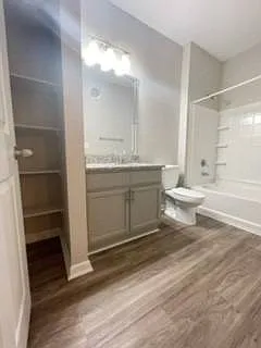 Guest Bathroom Guest Bathroom