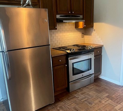 5th image of 612 N Shady Retreat Rd APT 66