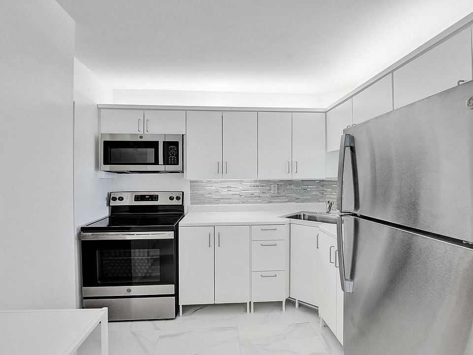 1st image of 4501 NE 21st Avenue #403