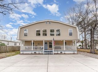 613 Calhoun Dr, Murrells Inlet, SC 29576