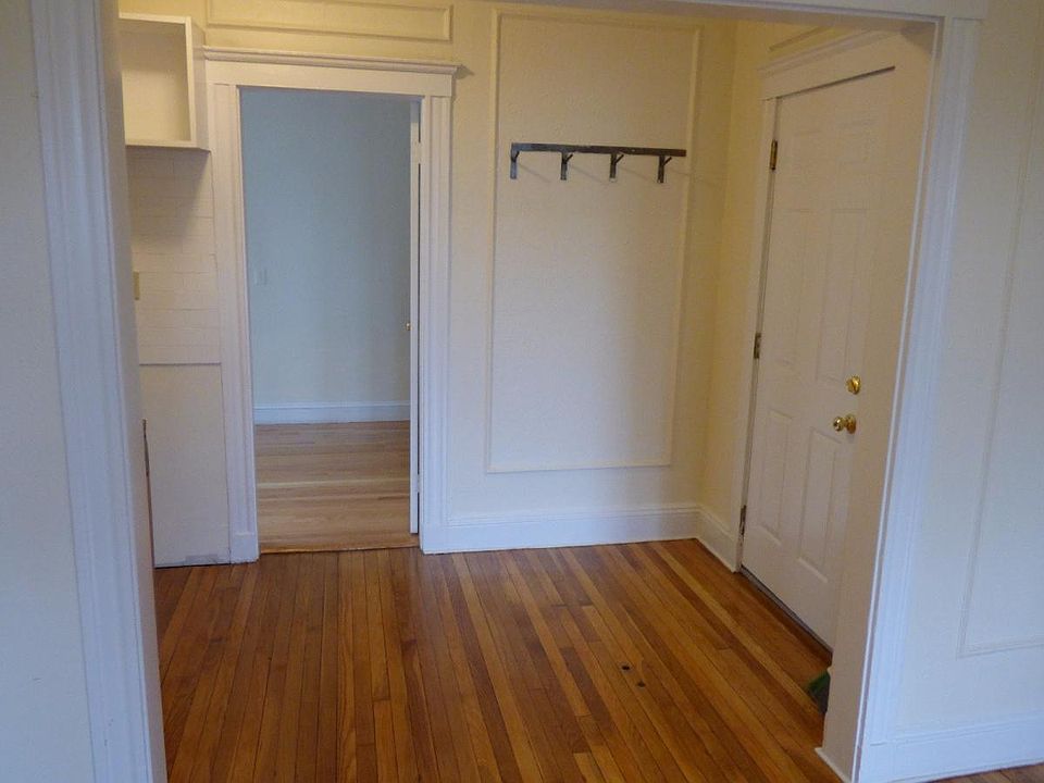 2nd image of 77 Ashford St