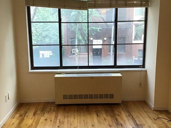 2nd image of 238 E 77th St #3