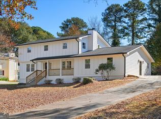 713 Pine Chase Ct, Lawrenceville, GA 30043