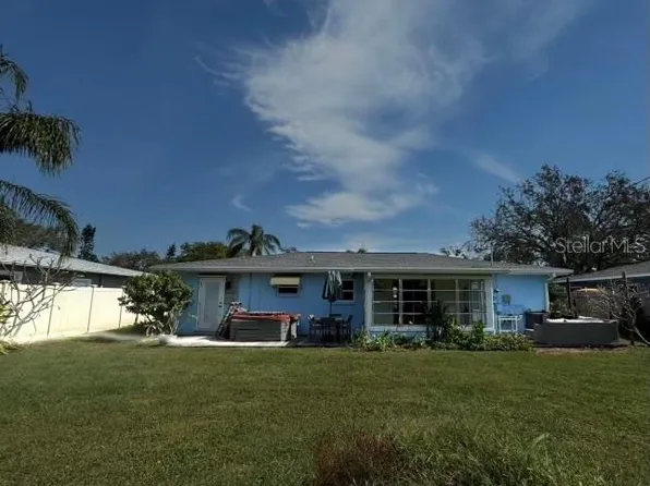 5544 104th Way, Seminole, FL 33772