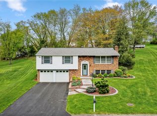 5 Mallard Ct, Export, PA 15632