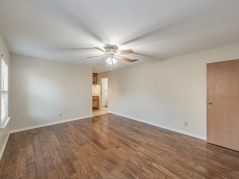 3609 Spring Meadow Ln — Photo 12
