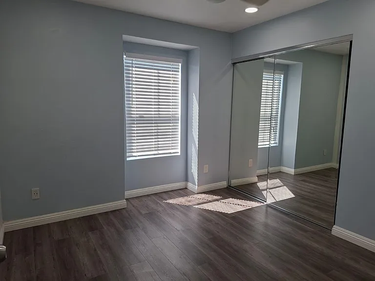 2031 Lakeridge Cir #202 — Photo 21