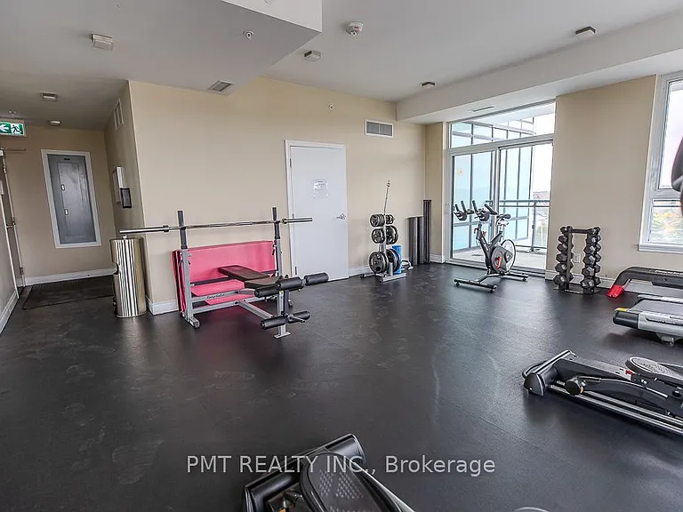 11611 Yonge St #516 — Photo 24