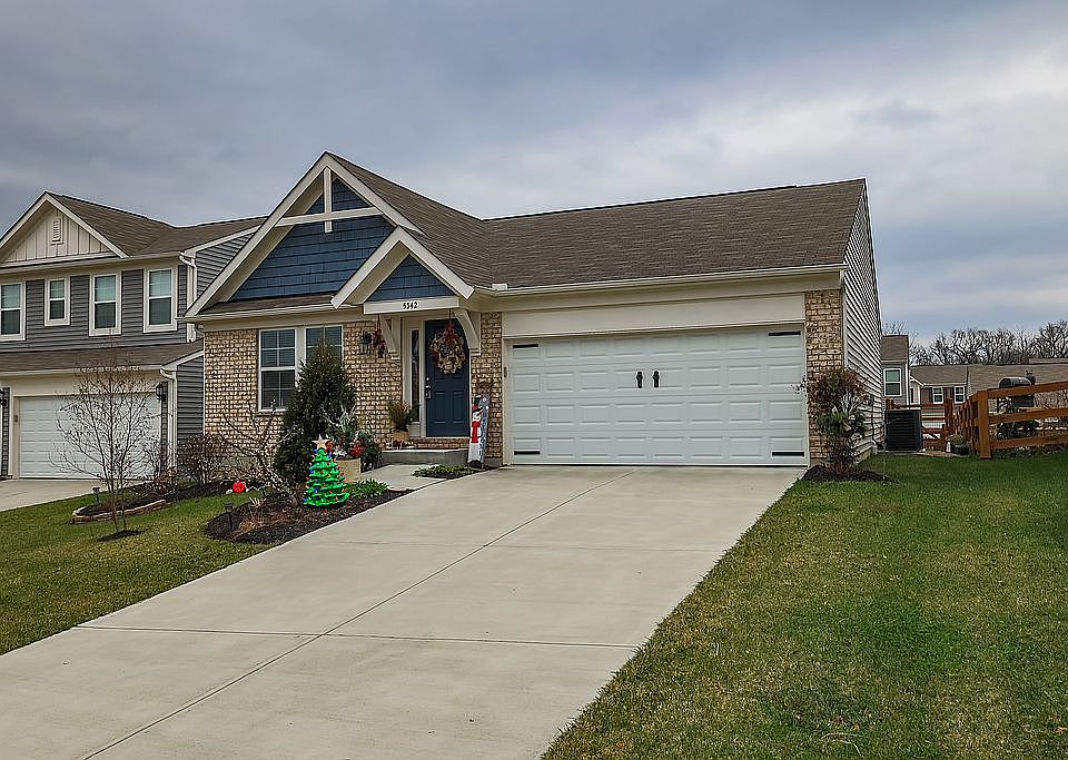 1st image of 5542 Castle Dr