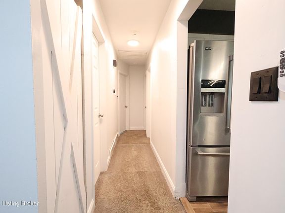 3rd image of 3038 Cabinwood Dr