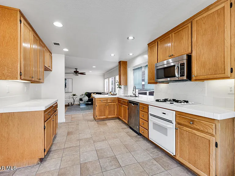 2676 Santa Ynez Ave #2676 — Photo 20