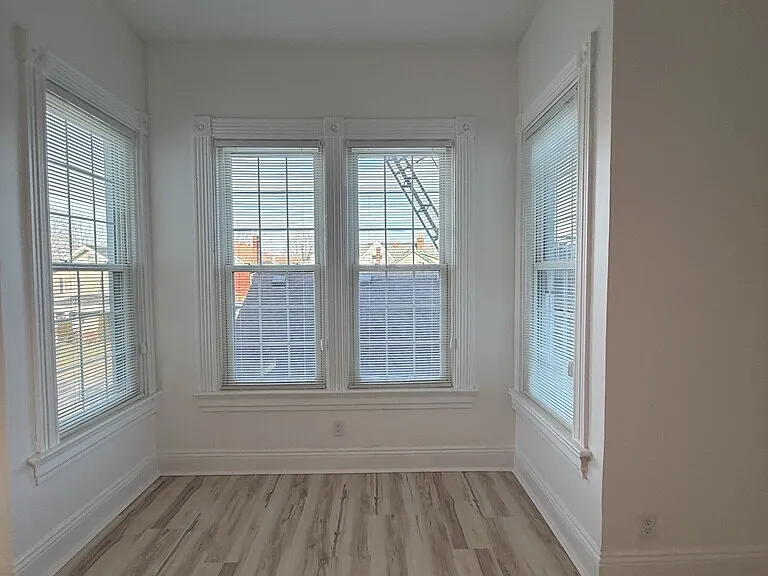 4417 Ashland Ave #B — Photo 11