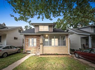 324 Fielding St, Ferndale, MI 48220