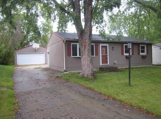 112514 Washington Ln E, Chaska, MN 55318