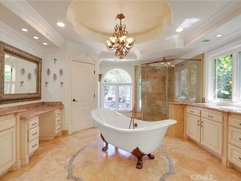27801 Golden Ridge Ln — Photo 43