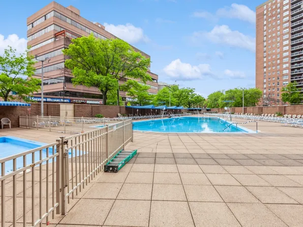 70-25 Yellowstone Boulevard image 19 of 35