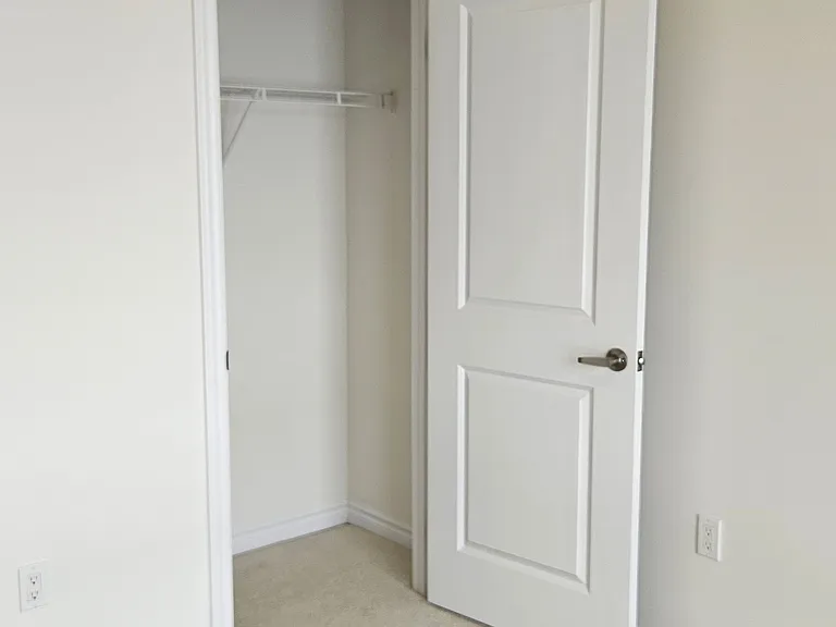 146 Wascana Rd — Photo 8