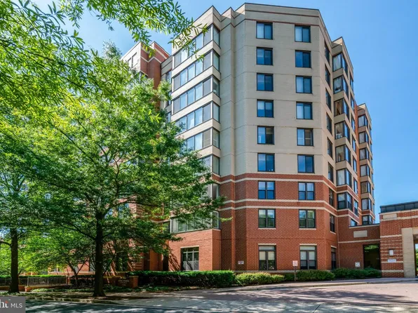 2220 Fairfax Dr APT 308, Arlington, VA 22201