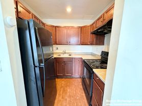 13 Ruggles St