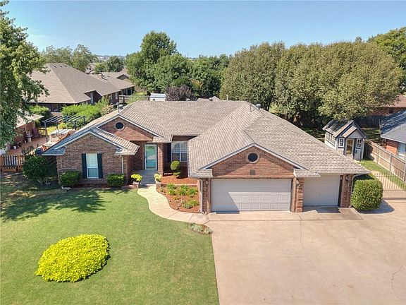 2nd image of 14013 Choctaw Dr