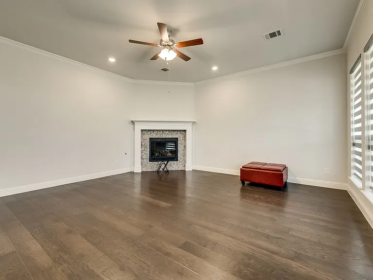 2480 Cathedral Dr — Photo 6