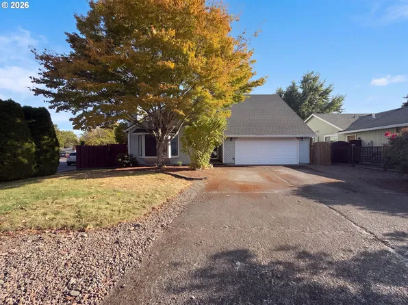 5810 NW Landing Dr, Portland, OR 97229