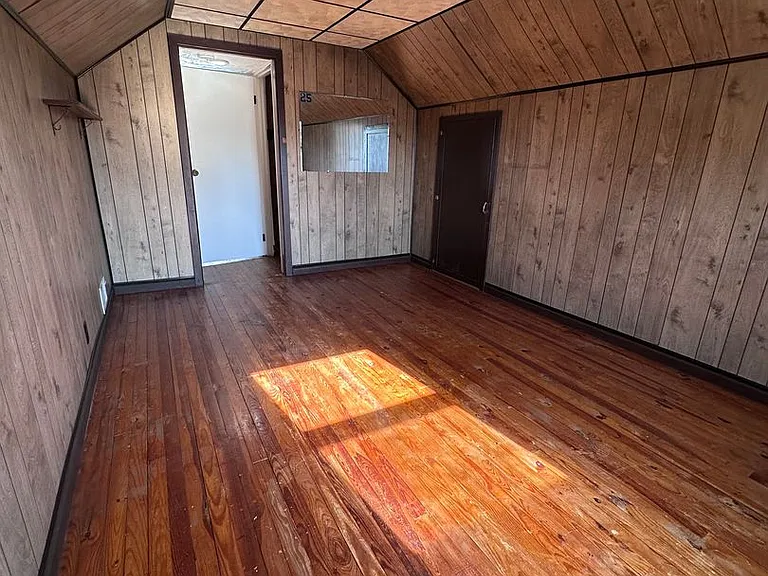 122 E Roosevelt Ave — Photo 27