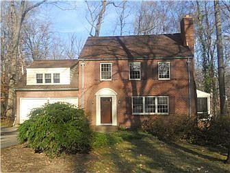 1st image of 521 Woodside Ave