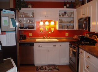 271 Oakwood Dr, Shoreview, MN 55126