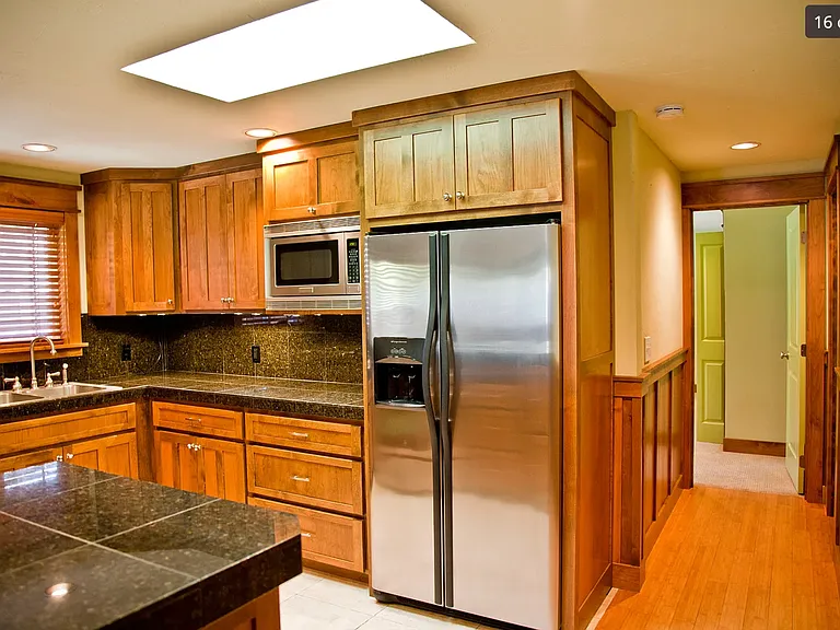 1306 NW Fresno Ave — Photo 3