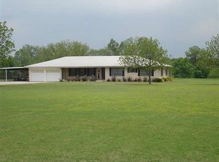 633 Swinney Rd, Mead, OK 73449